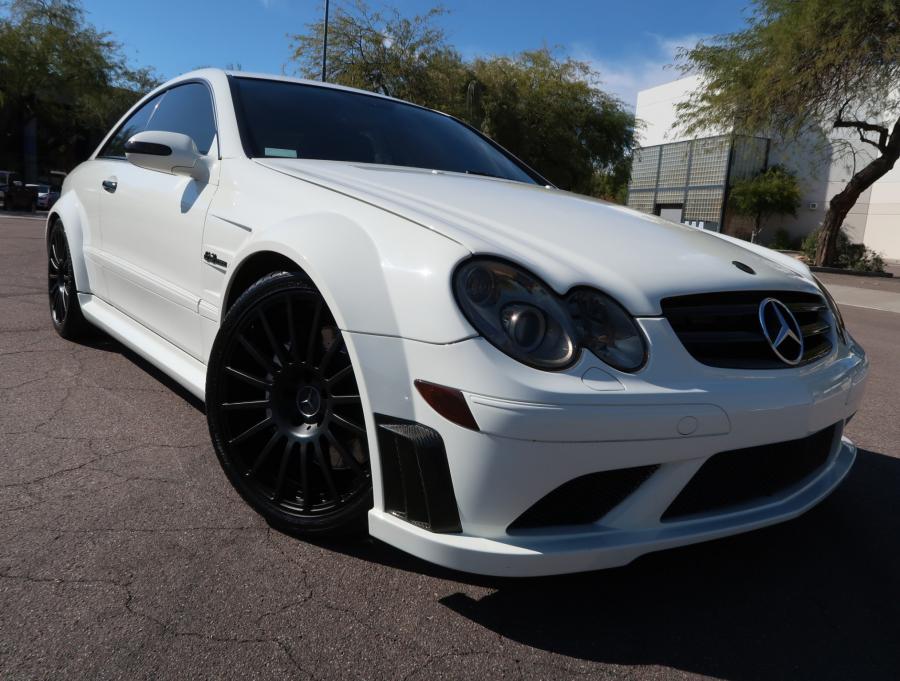  Mercedes-Benz CLK63 AMG Black Series (C209) 2008 года  (фото 1 из 89)